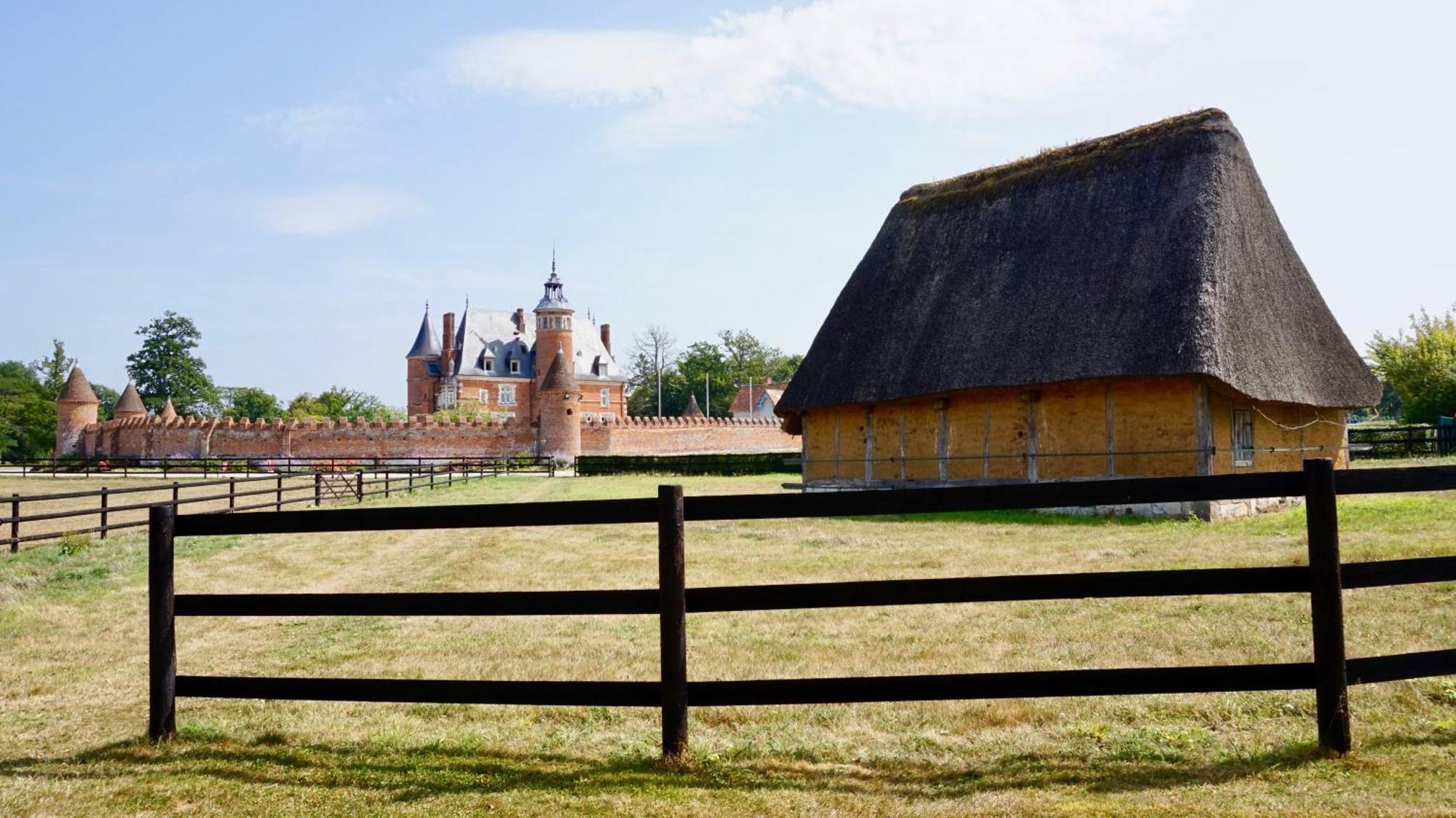 Chateau De Tilly Boissey-le-Chatel ภายนอก รูปภาพ